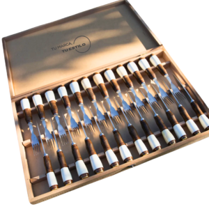 JUEGO DE CUBIERTOS - 12 UNIDADES