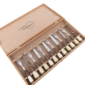 JUEGO DE CUBIERTOS - 6 UNIDADES